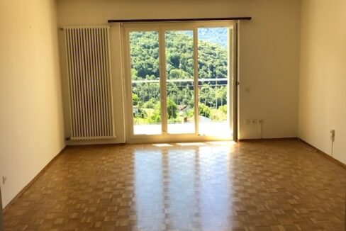 ampio-4-locali-con-vista-aperta-a-lopagno-val-cap-lopagno6